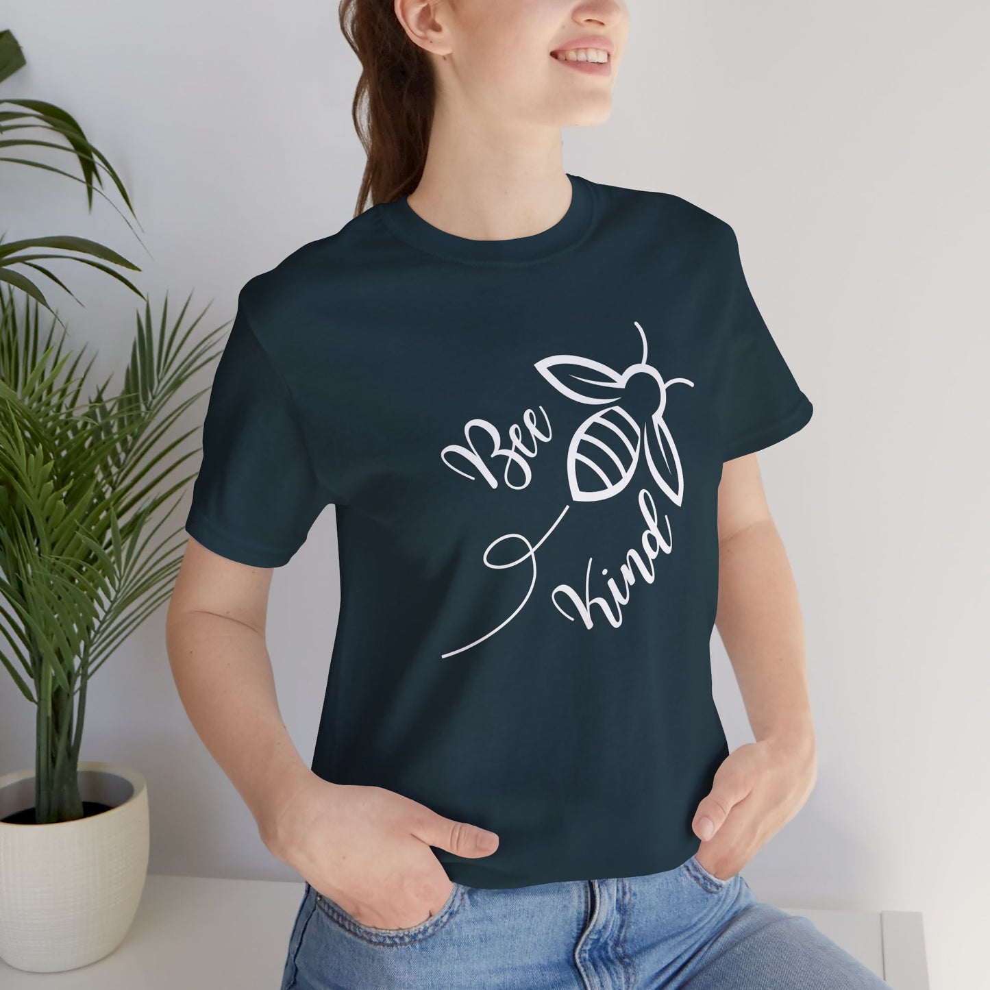 Bee Kind Graphic Tee