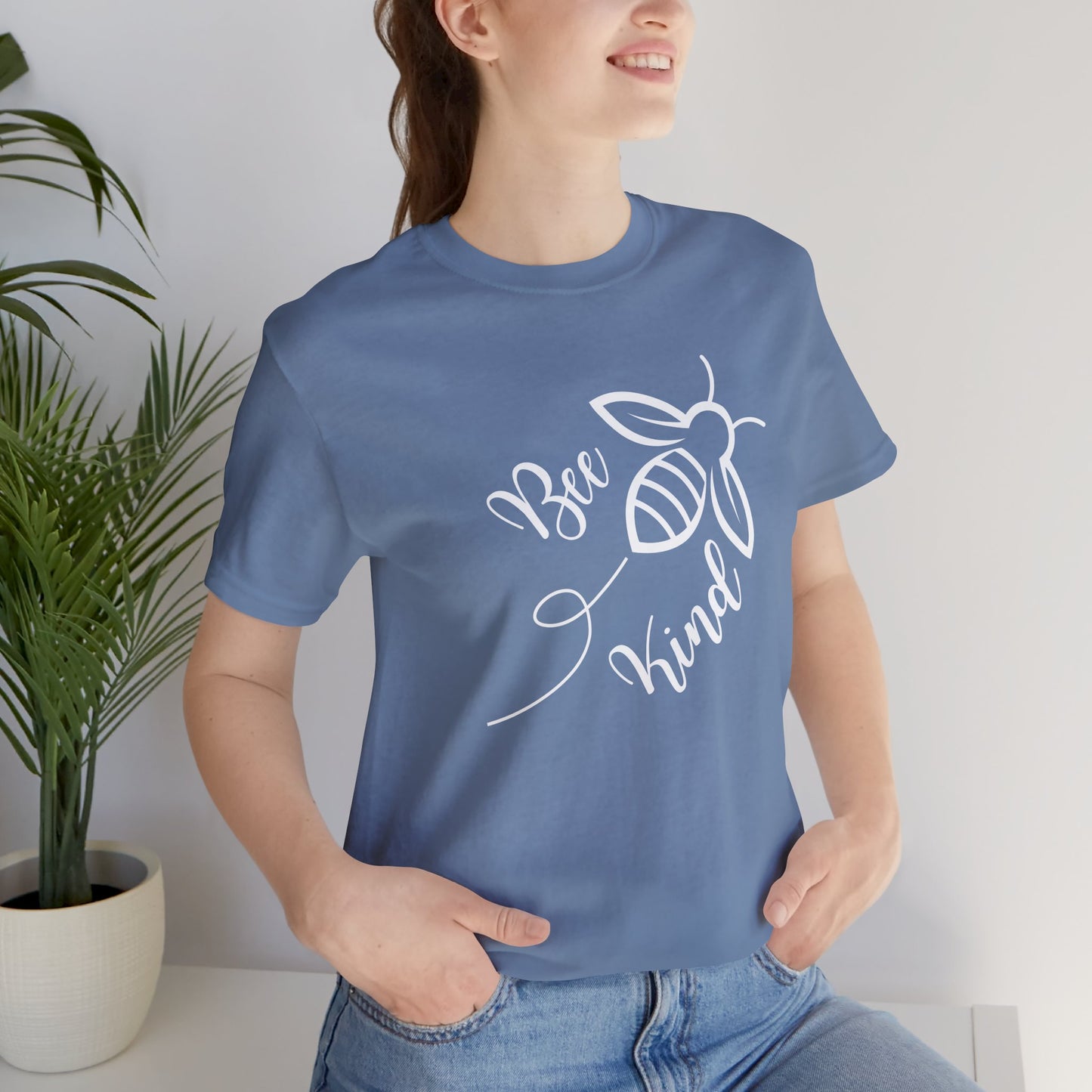 Bee Kind Graphic Tee